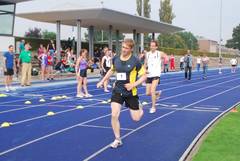 Zieleinlauf - Viacheslav Duhanov vor Sebastian Dietz